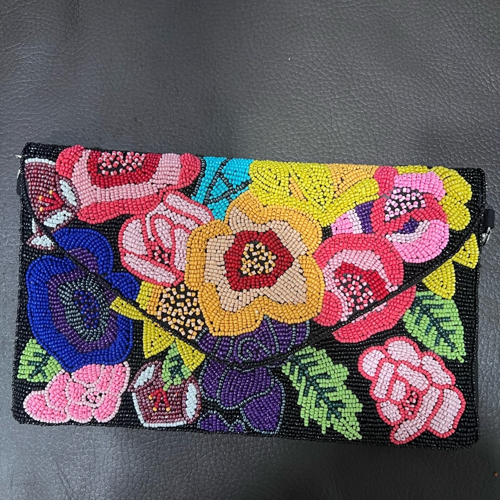 Floral Beaded Clutch with Chain Strap - Picture 3 of 3